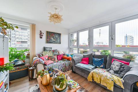 2 bedroom flat for sale, Redcar Street, Camberwell, London, SE5