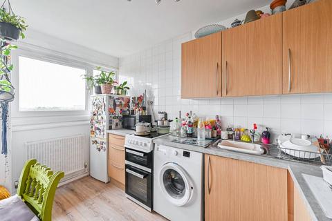 2 bedroom flat for sale, Redcar Street, Camberwell, London, SE5