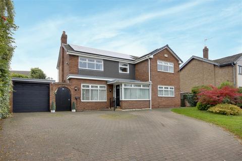 4 bedroom detached house for sale, High Street, North Ferriby