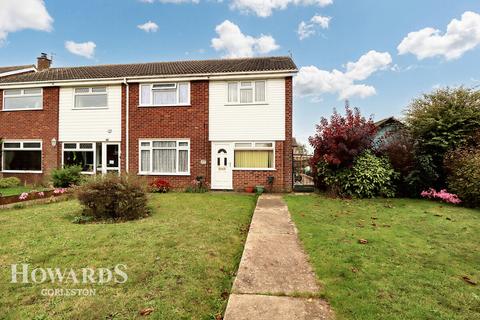 3 bedroom semi-detached house for sale, Laurel Drive, Bradwell