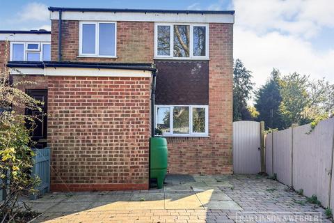 4 bedroom end of terrace house for sale, Grange Close, West Molesey KT8