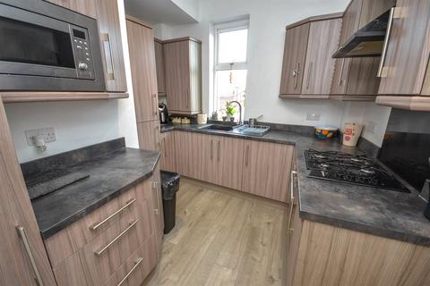 3 bedroom flat for sale, Mortimer Road, South Shields