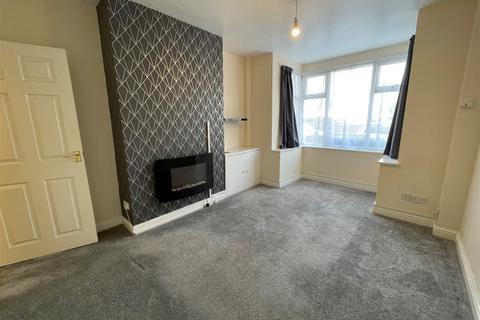 3 bedroom terraced house to rent, North Street, Scarborough