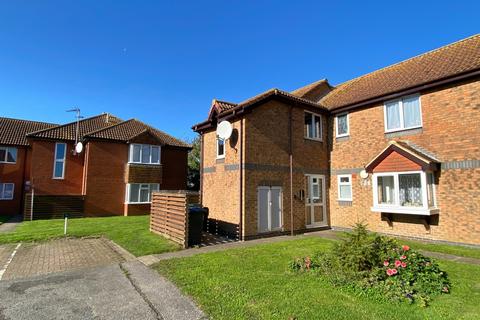 1 bedroom flat for sale, Walcheren Close, Deal, CT14