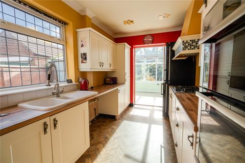 25 Westward Ho, Grimsby, DN34 5AF