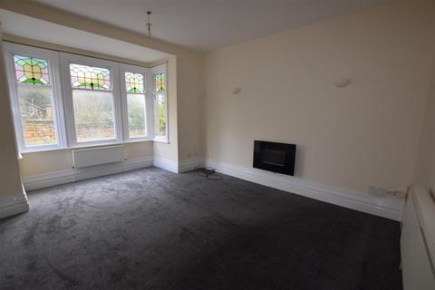 2 bedroom apartment to rent, Westwood, Scarborough