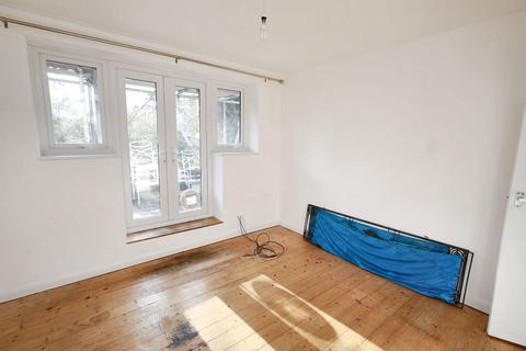 1 bedroom flat for sale, Flat 3, 16 Alexandra Grove, Finsbury Park, London, N4 2LF