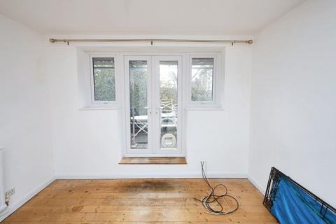 1 bedroom flat for sale, Flat 3, 16 Alexandra Grove, Finsbury Park, London, N4 2LF