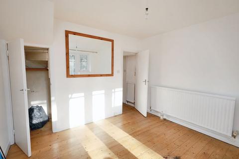 Flat 3, 16 Alexandra Grove, London, N4 2LF