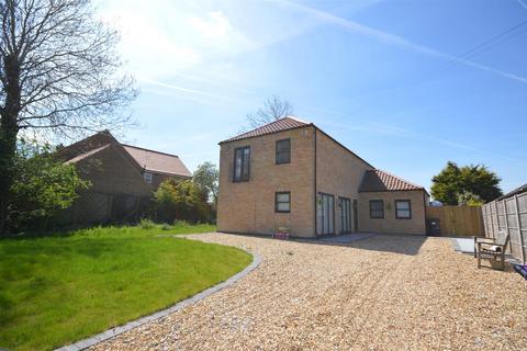 4 bedroom house to rent, Stocks Lane, Faldingworth, Market Rasen