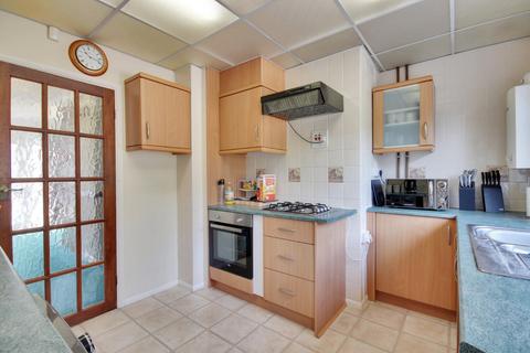 3 bedroom bungalow for sale, Tennyson Walk, Northfleet, Gravesend, Kent, DA11