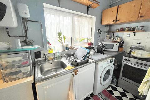 1 bedroom flat to rent, Melville Road, Maidstone ME15