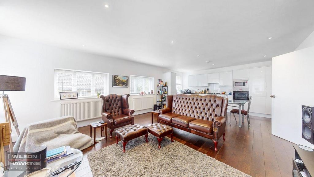 1 Moat Lodge, London Road - 2 Ej7 C6 DXn Oirrxp3 ATny (
