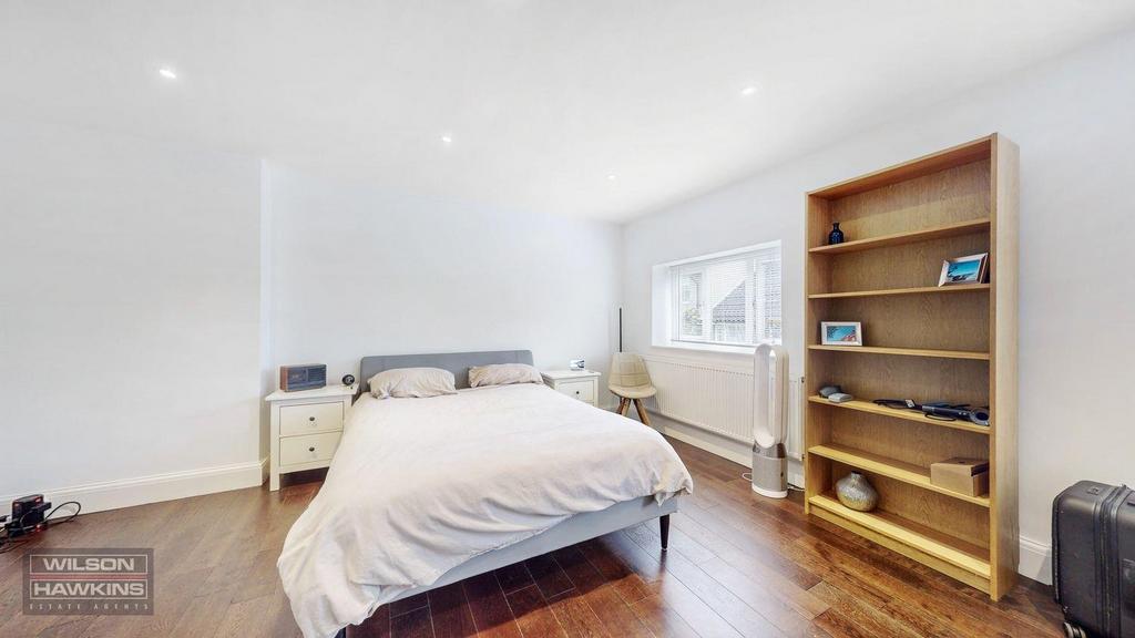 1 Moat Lodge, London Road - 1bal3a VDROdg0 Fld EMn E (
