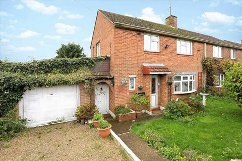 3 bedroom semi-detached house for sale, Hillcrest Avenue, Burton Latimer