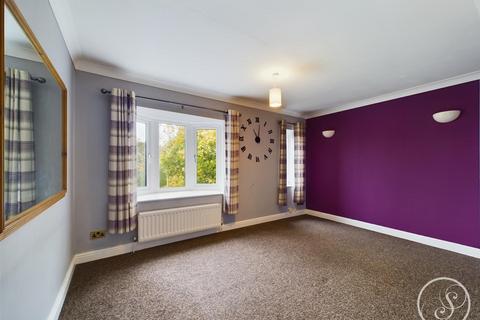 2 bedroom apartment for sale, Station Court, Leeds