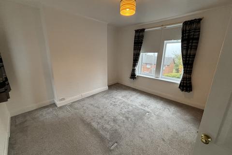 2 bedroom terraced house to rent, Holyoake Gardens, Gateshead NE9