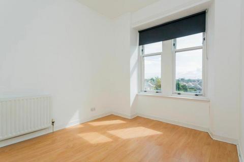 2 bedroom flat to rent, Paisley Road, Renfrew, Renfrewshire, PA4