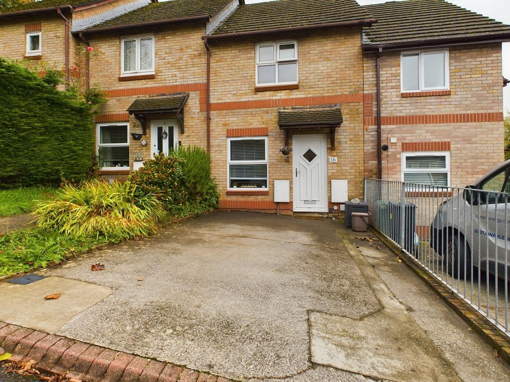 Driveway &amp; Front Entrance