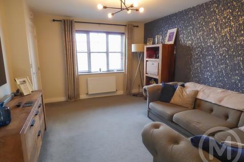 6 Bletchley Close, Blackpool, FY4 4ZB