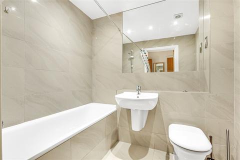 2 bedroom flat for sale, Battersea High Street, London, SW11