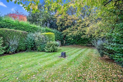 32 Bennett Road, Sutton Coldfield, B74 4TH