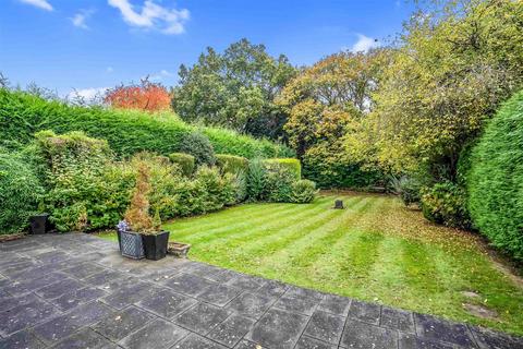 32 Bennett Road, Sutton Coldfield, B74 4TH