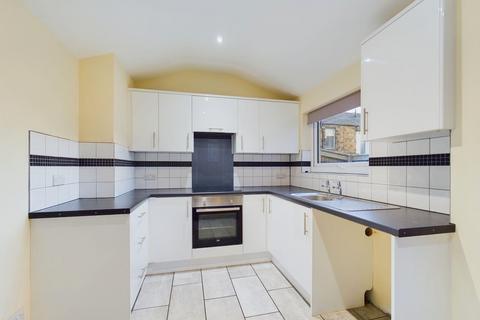 2 bedroom terraced house to rent, George Street, Skipton, BD23