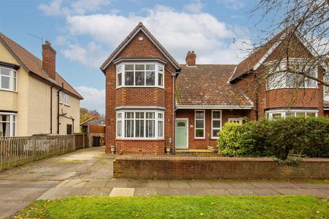 8 Westbourne Grove, Darlington, DL3 8LS