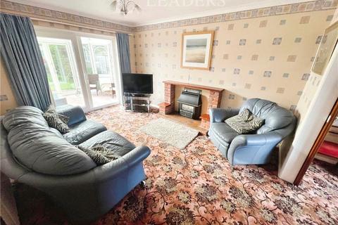 3 bedroom detached house for sale, Epsom Close, Fernhill Heath, Worcester