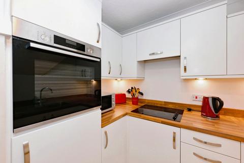 1 bedroom retirement property for sale, High Street, Hoddesdon EN11