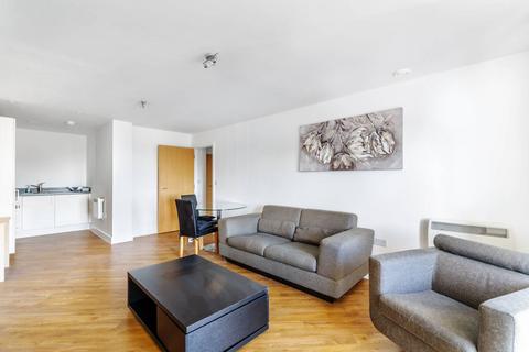 1 bedroom flat for sale, Uxbridge Road, Acton, London, W3