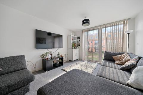 1 bedroom apartment for sale, Wooldridge Close, Feltham, TW14