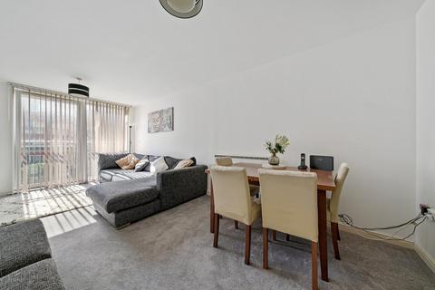 1 bedroom apartment for sale, Wooldridge Close, Feltham, TW14