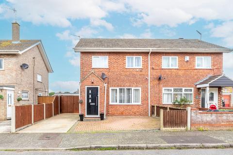 3 bedroom semi-detached house for sale, Bramble Gardens, Belton