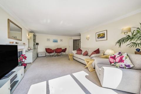 2 bedroom apartment to rent, Wimbledon Hill Road Wimbledon SW19