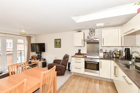 2 bedroom coach house for sale, Rushy Field, Faygate, Horsham, West Sussex