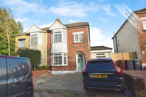 4 bedroom semi-detached house to rent, Maidstone Road Blue Bell Hill ME5