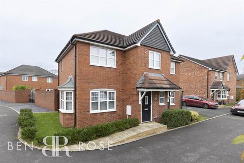 4 bedroom detached house for sale, Becconsall Gardens, Preston PR4