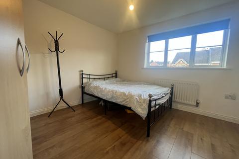 5 Foxham Drive, Salford, M7 4ZP