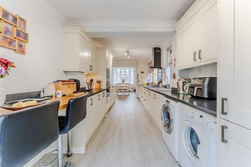 Kitchen/Breakfast Room