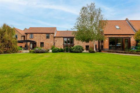 3 bedroom barn conversion for sale, Brandhills View, Alverton