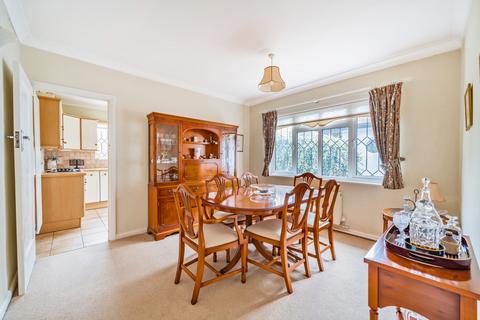 3 bedroom bungalow for sale, Winslow Way, Walton-On-Thames, Surrey, KT12