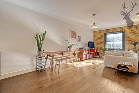 1 bedroom flat for sale, Parnell Road, Bow