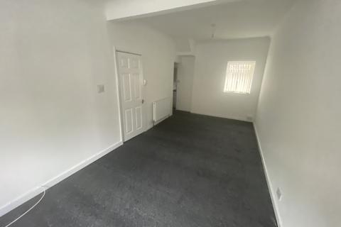 3 bedroom terraced house to rent, Ventnor Street, Hull HU5