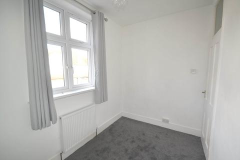 2 bedroom semi-detached house to rent, Warrington Road, Harrow