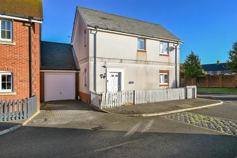 3 bedroom house for sale, Meadow Drive, Henfield