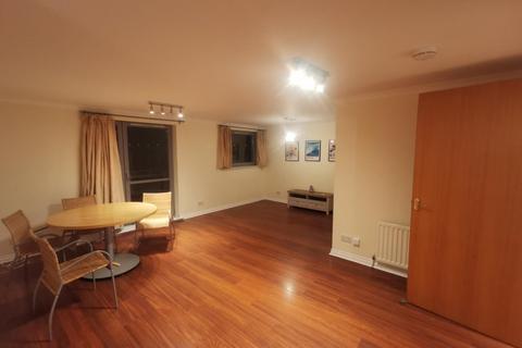 2 bedroom flat to rent, Marine Parade, City Centre, Dundee, DD1