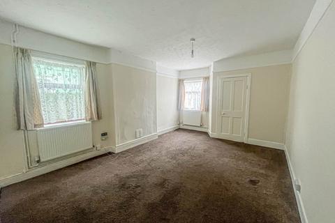 3 bedroom semi-detached house to rent, Reading Road, Ipswich, Ipswich