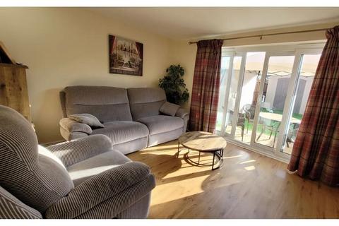 4 bedroom end of terrace house for sale, Eagle Way, Bracknell, RG12